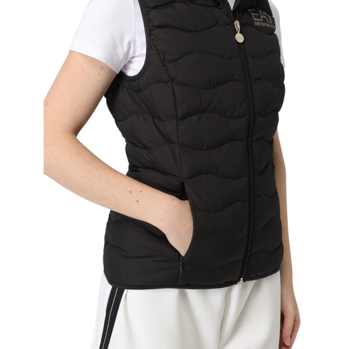 Gilet Donna con full zip, realizzato in nylon impunture ondulate